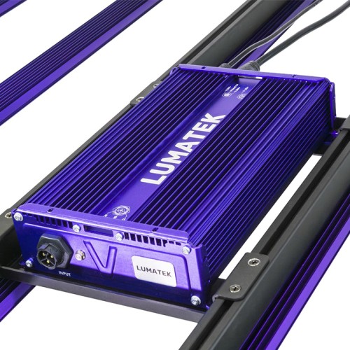 LED Лампа за растеж и цъфтеж LUMATEK Zeus 600W Pro 3.1 LED Лампа за растеж и цъфтеж LUMATEK Zeus 600W Pro 3.1